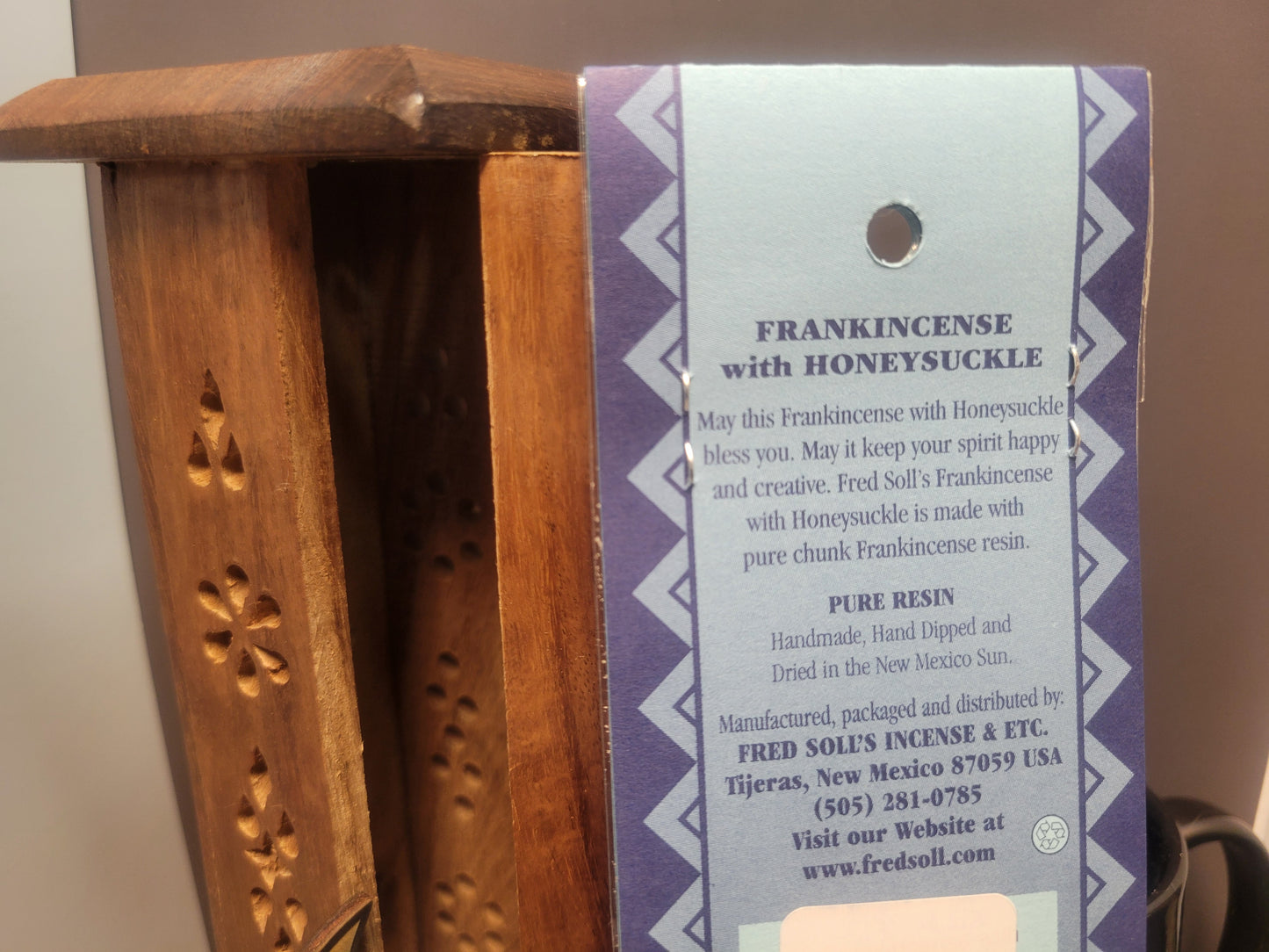 Frankincense & Honeysuckle Incense