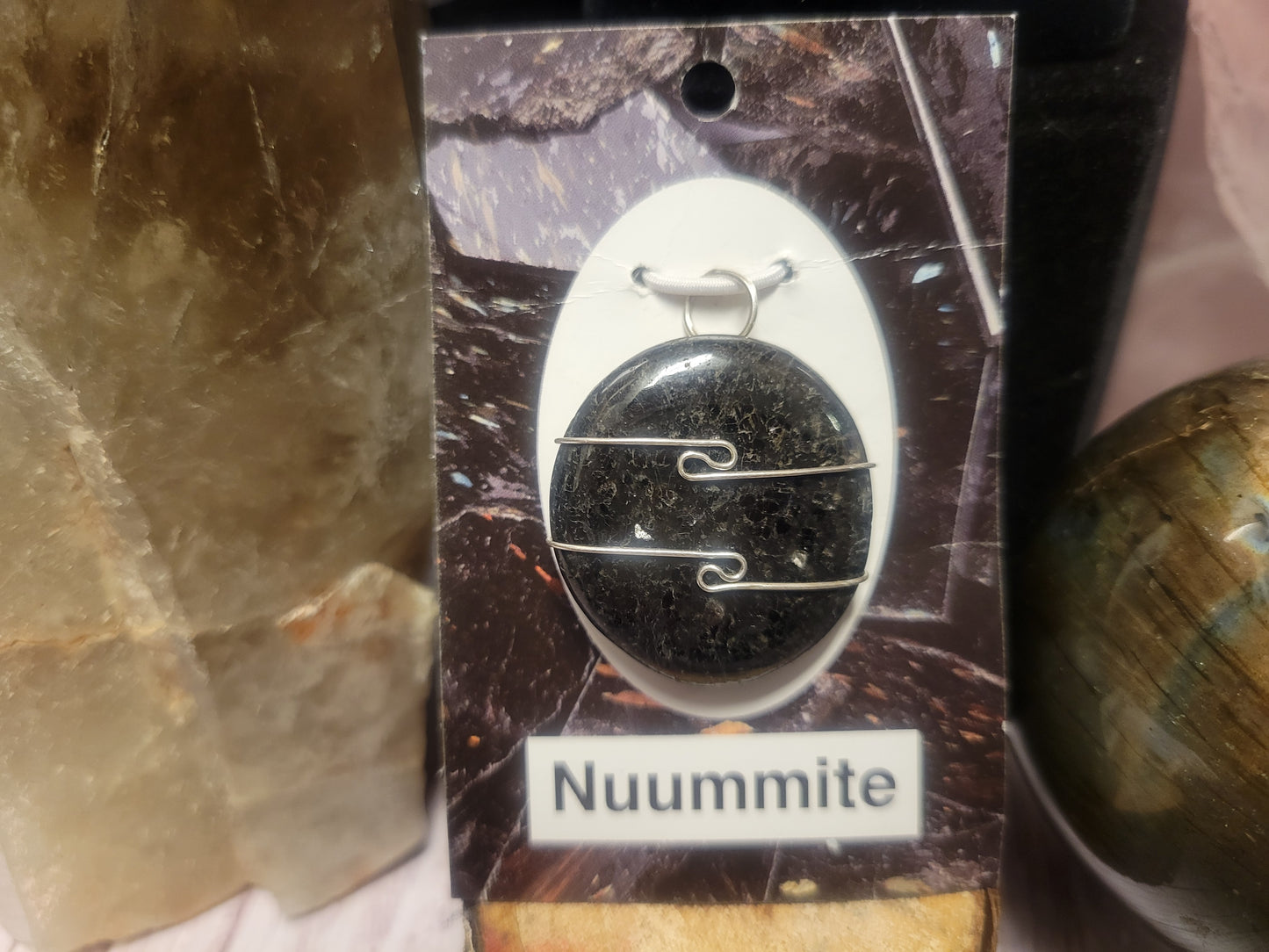 Nuumite Heaven & Earth Pendant