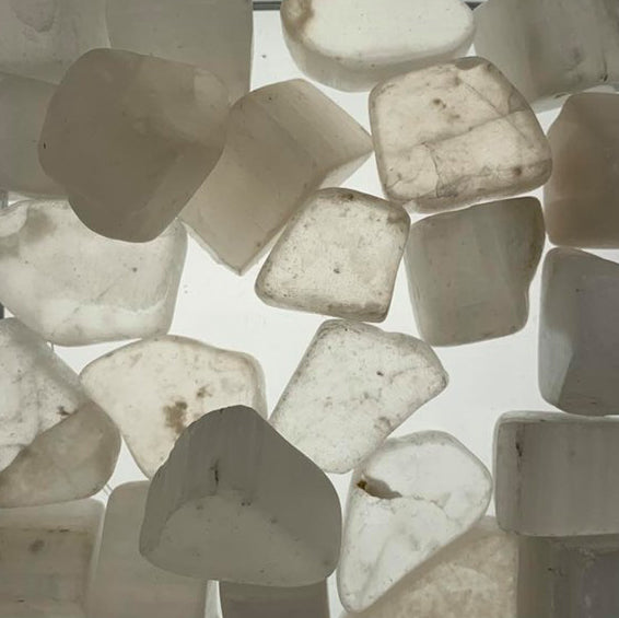 Ulexite, Medium
