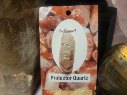 Protector Quartz Heaven & Earth Pendant