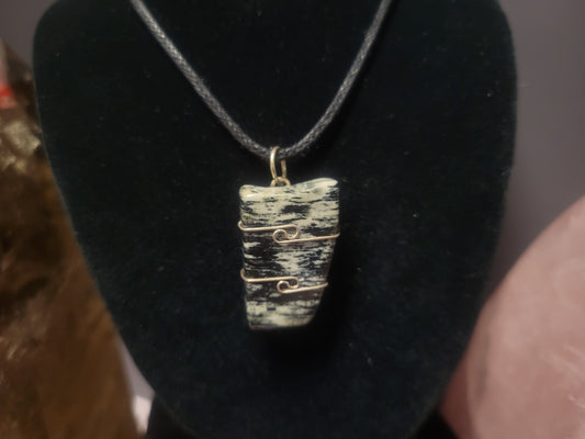 Mani Stone Heaven & Earth Pendant