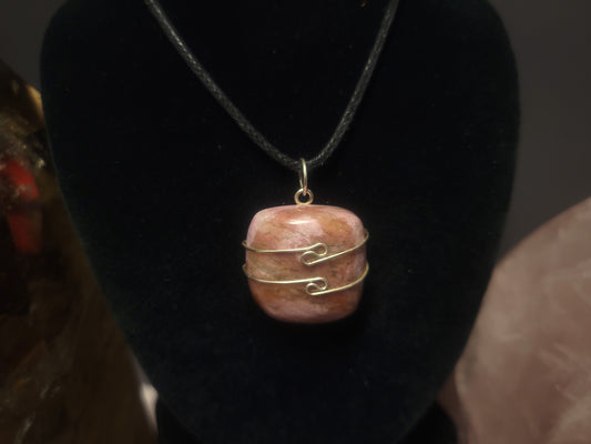 Rhodonite Heaven & Earth Pendant