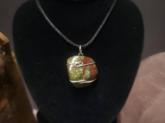 Dragon Stone Heaven & Earth Pendant