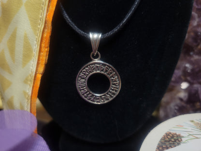 Norse Pendant - Runic Circle