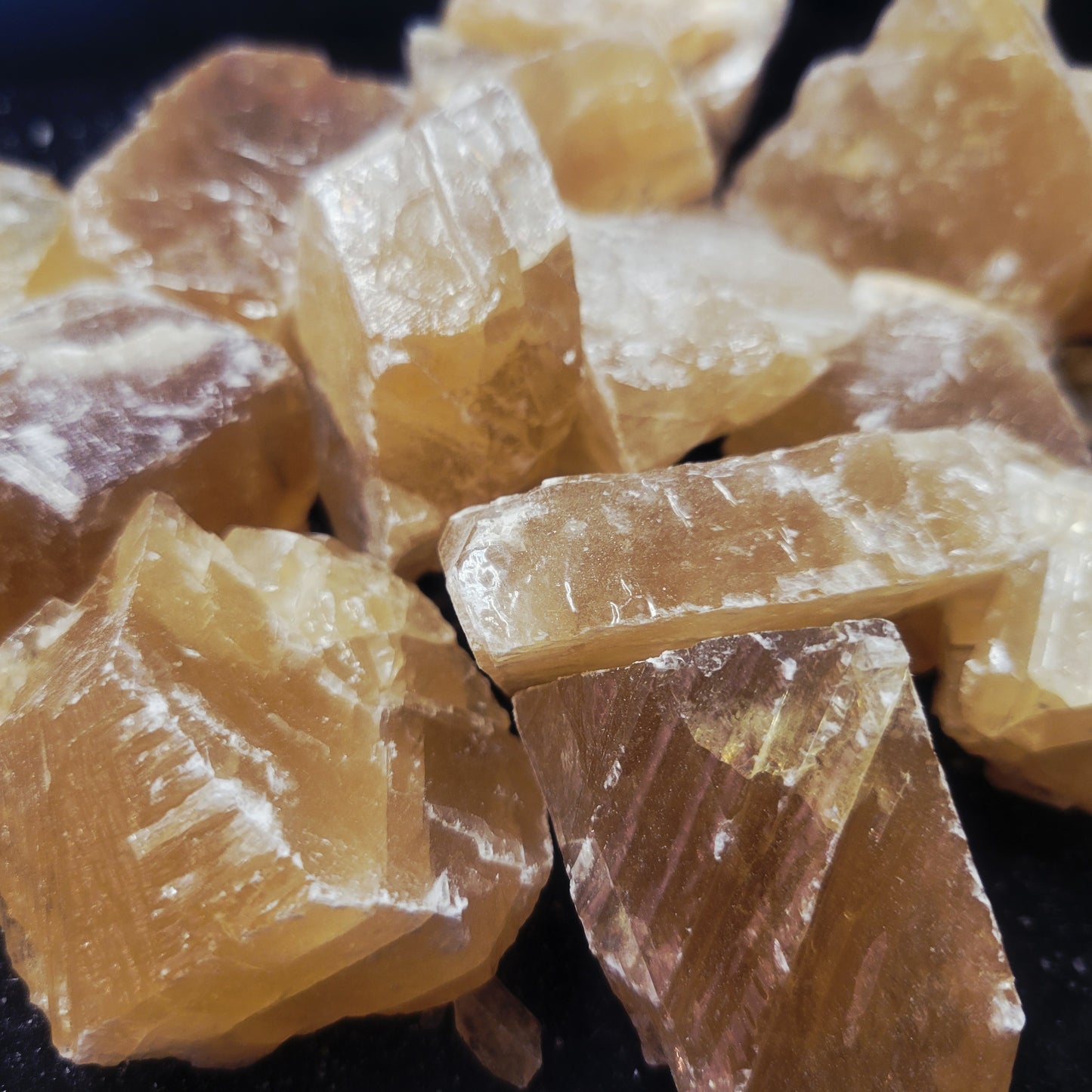 Honey Calcite, Rough