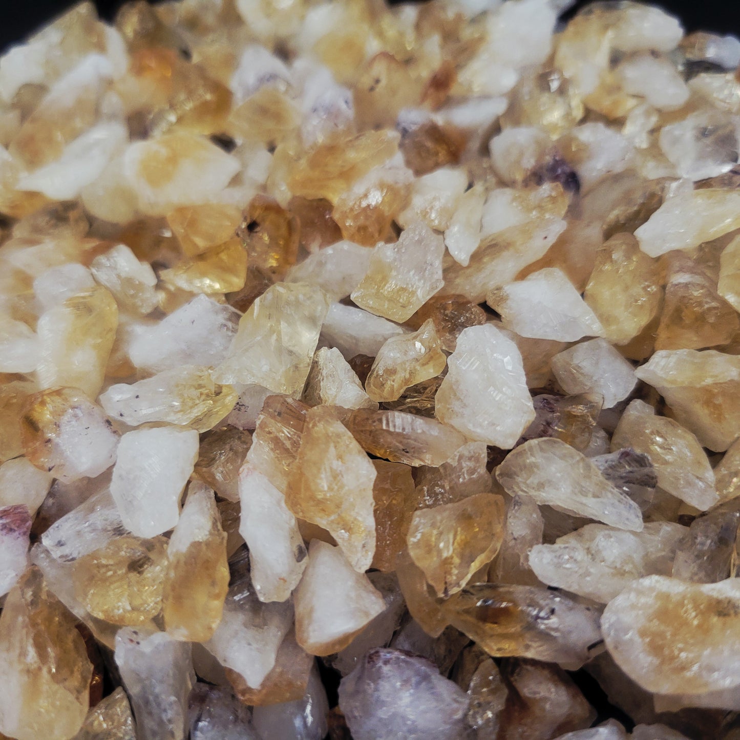 Citrine, Point