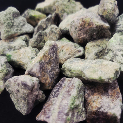Diopside, Rough