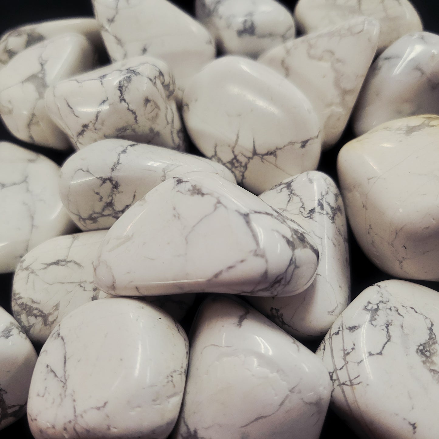 Howlite