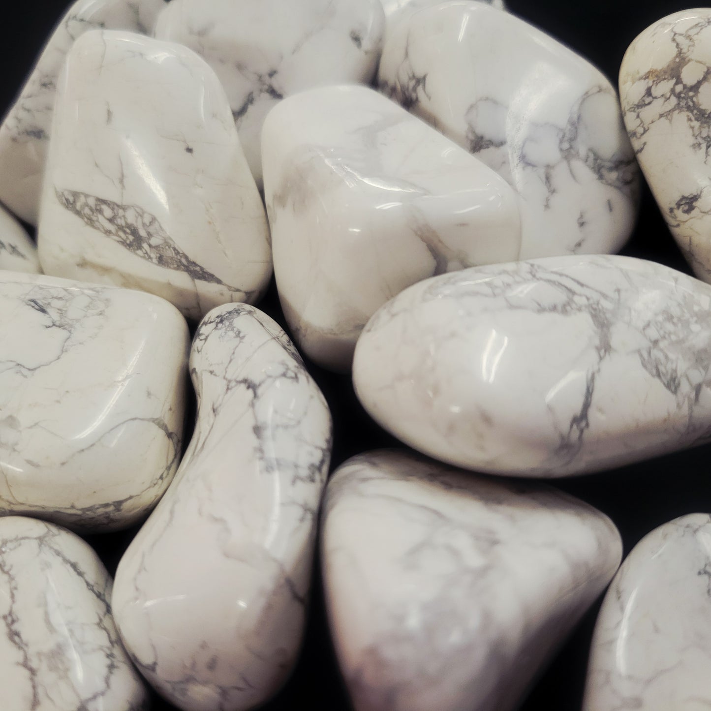 Howlite