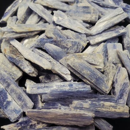 Blue Kyanite, Point