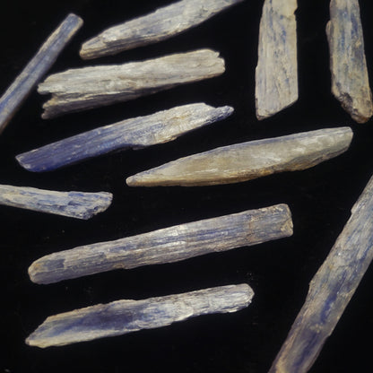Blue Kyanite, Point