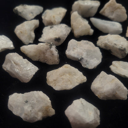 Rainbow Moonstone, Rough