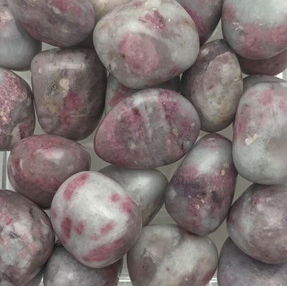 Quartz w/ Pink Tourmaline