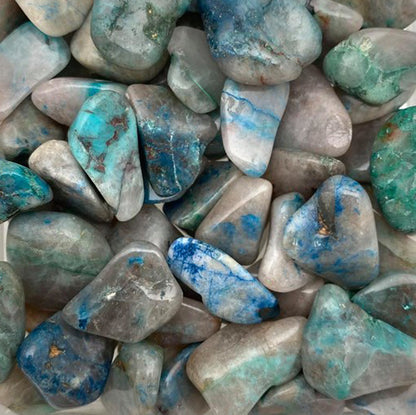 Quartz w/ Chrysocolla