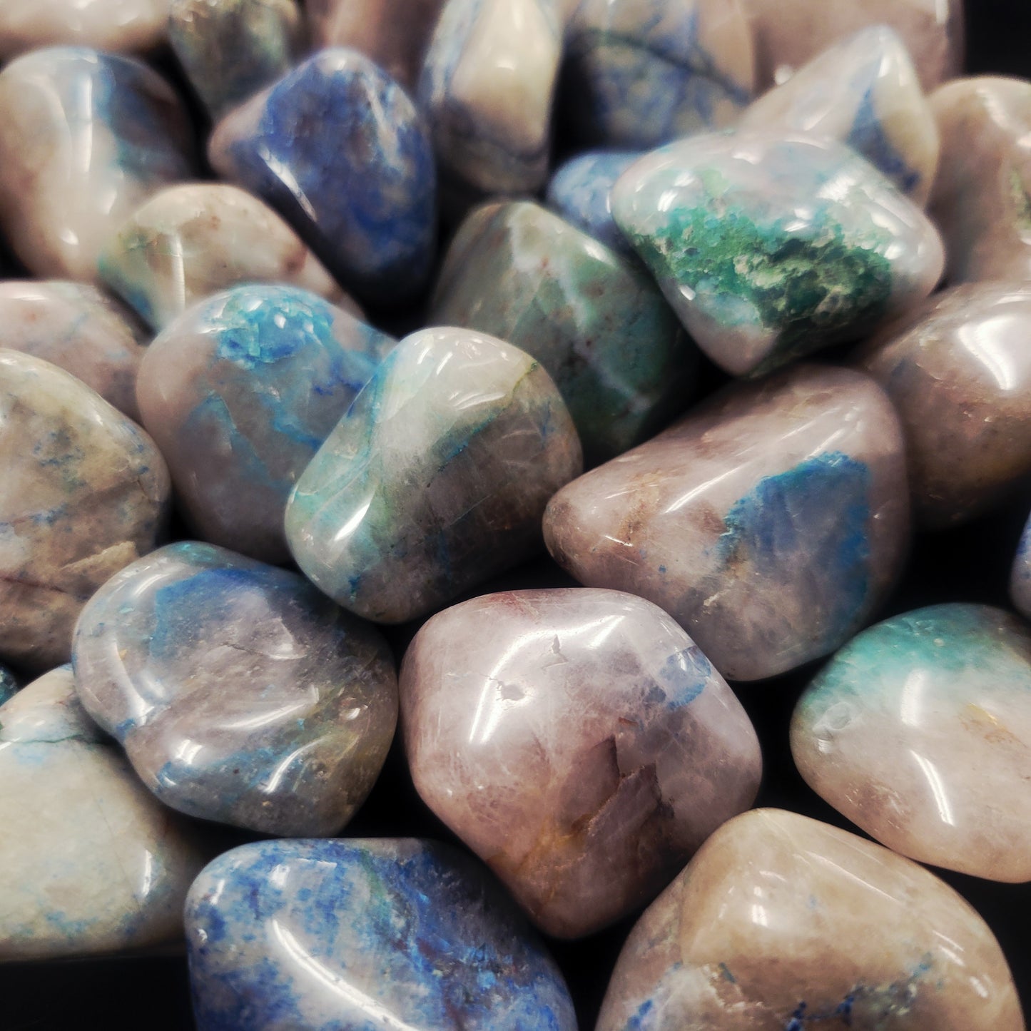 Quartz w/ Chrysocolla