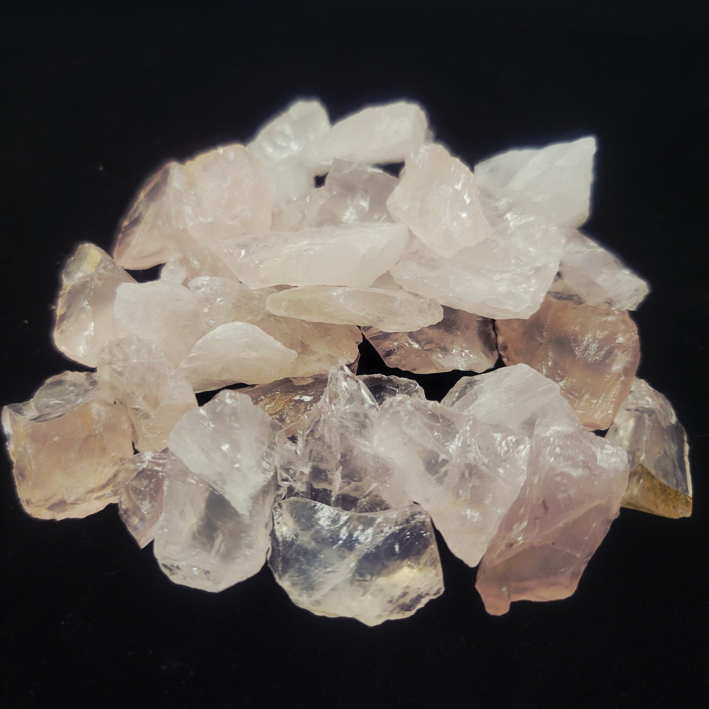 Rose Quartz, Rough