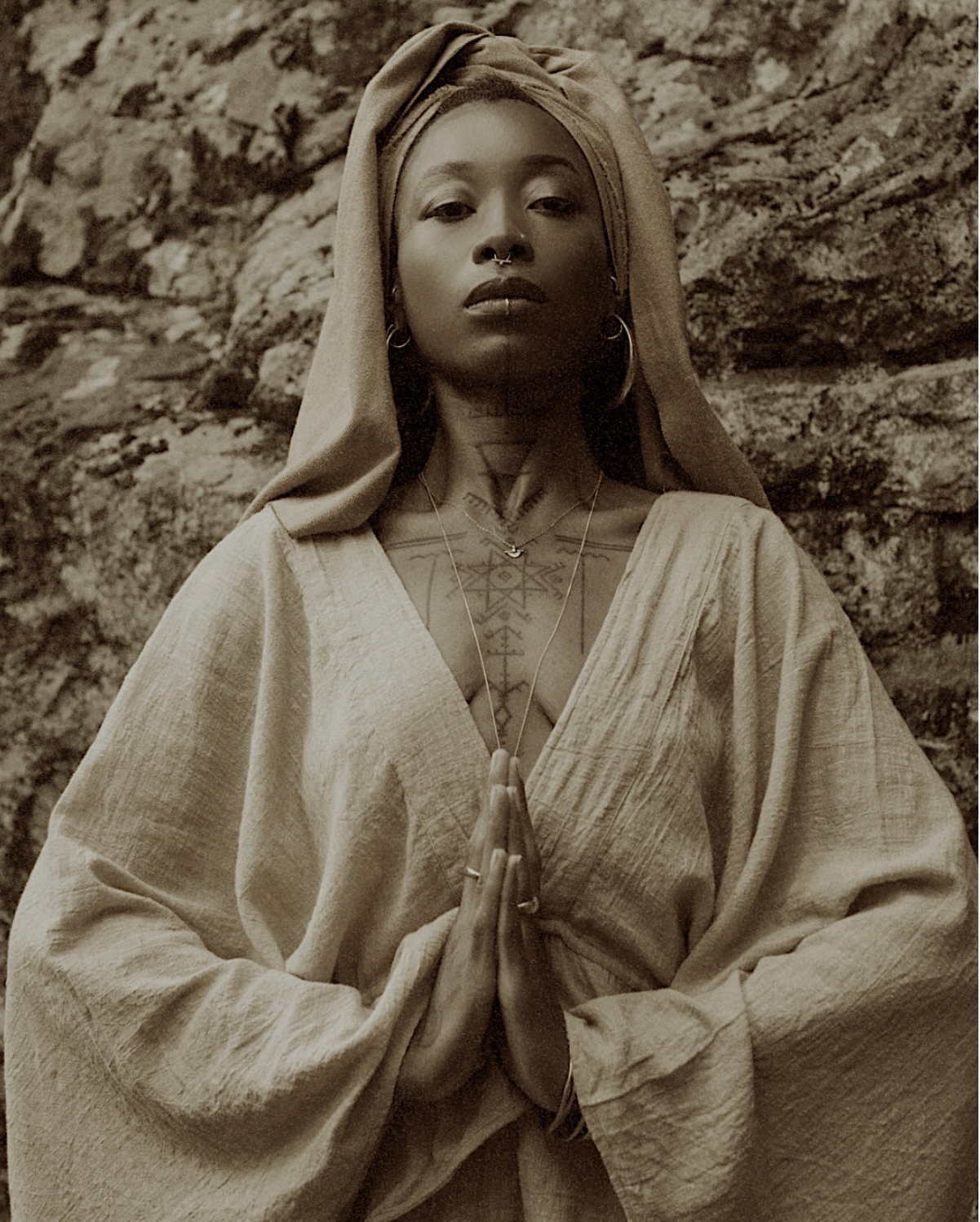 Threshold w/ Dusah Wiseman