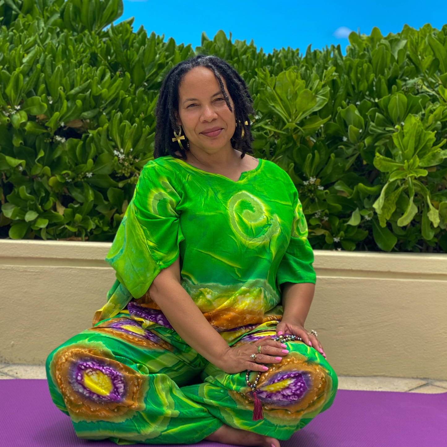 Unlocking the Secrets to Mind-Blowing Happiness w/ Trish Ahjel Roberts